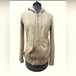 C by Bloomingdale’s nude tone cashmere hoodie sweater size  XS